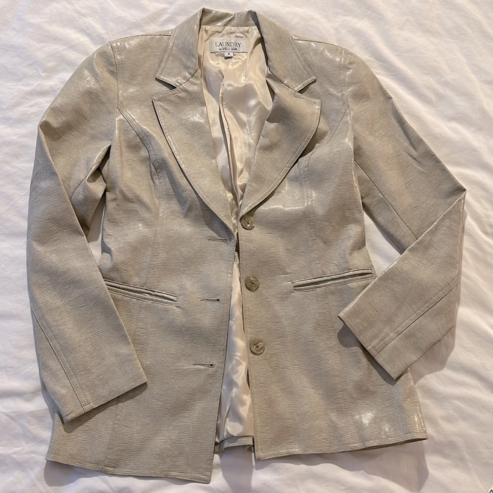 Laundry by Shelli Segal vegan snakeskin blazer